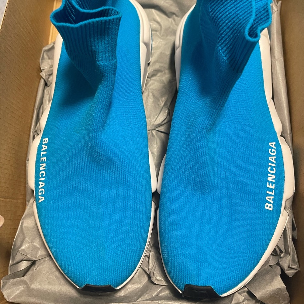 Size 6 Balenciaga - Picture 3 of 3